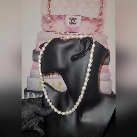 VINTAGE CULTURE PEARL Jewelry - VINTAGE GENUINE PEARL  CULTURE ✨️ EUC(ALREADY CLEANED POLISHED)EUC